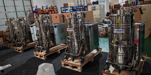 CLEANVAC洁威科粉尘防爆车间吸尘器：安全清洁新选择